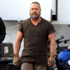 Russell Crowe ha hecho campaña en Twitter por la película que protagoniza